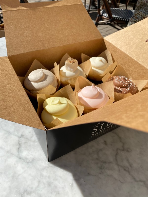 Some of the delicious Silos Cupcakes